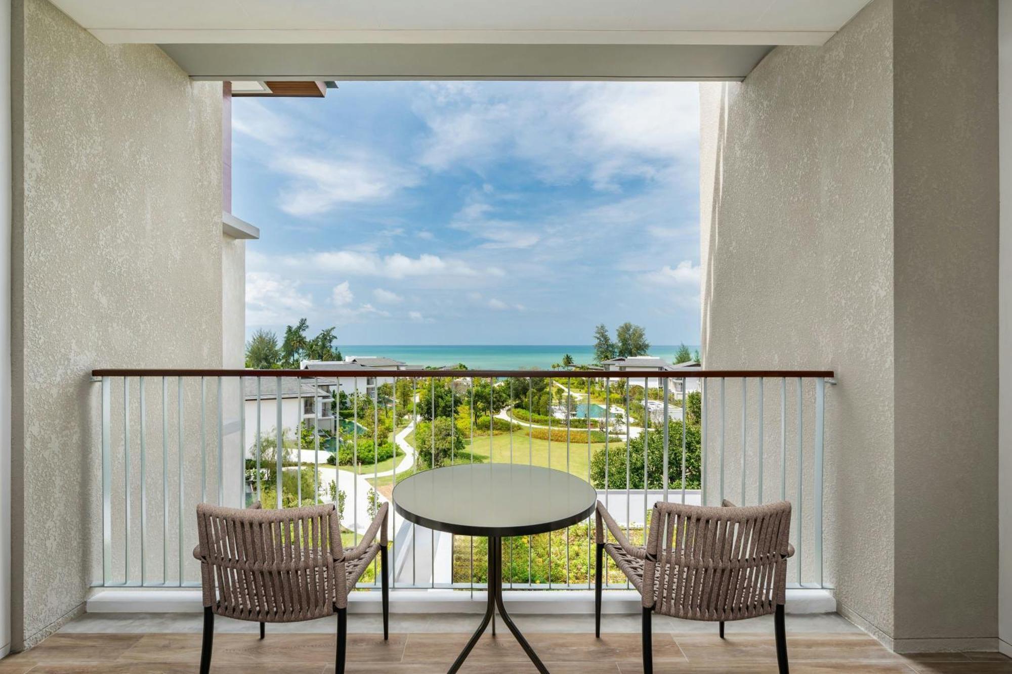 Khao Lak Marriott Beach Resort & Spa Exteriör bild